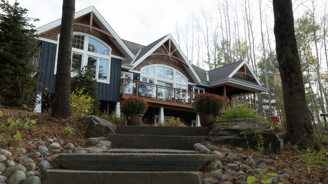 Lakefront Luxury